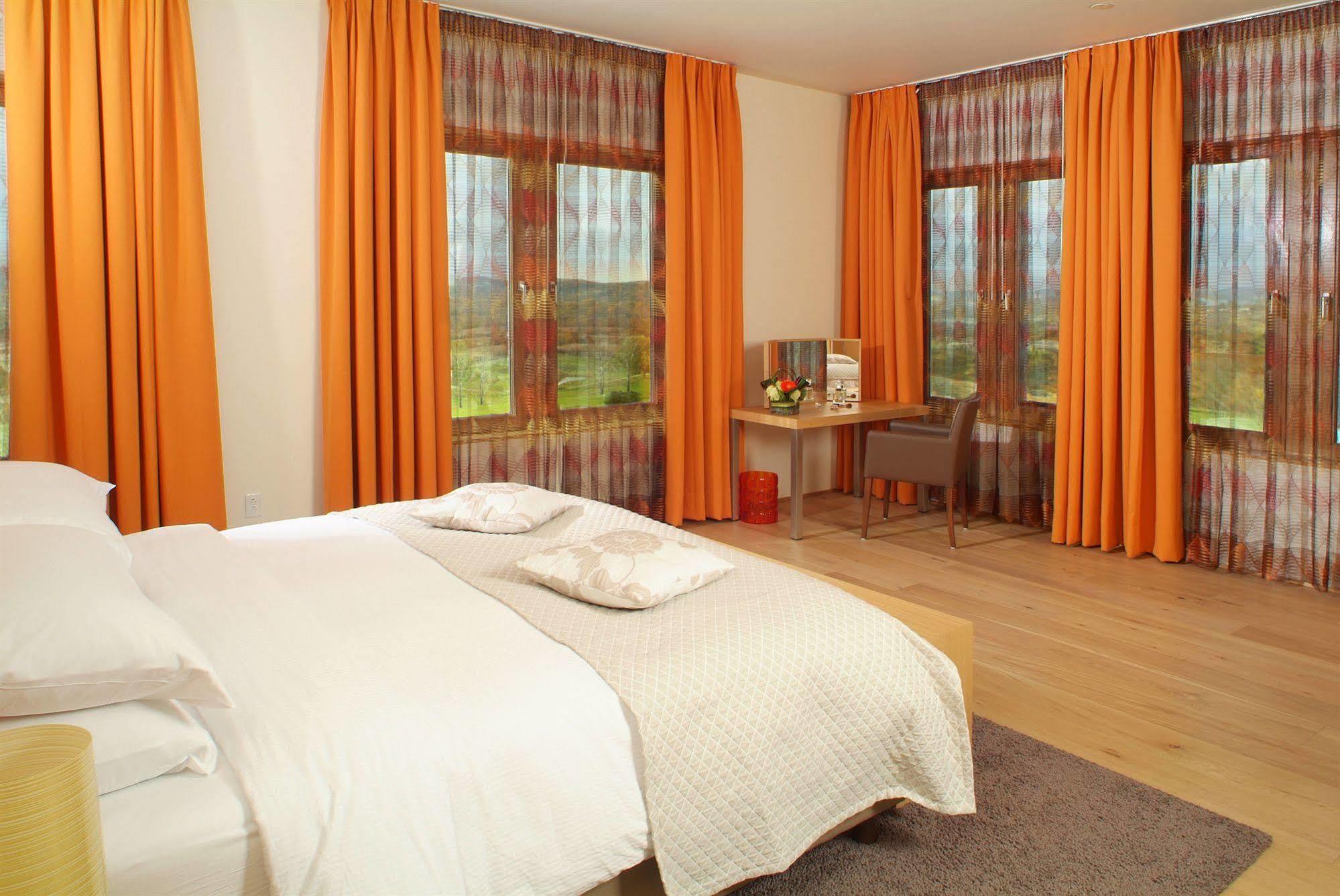 Inn At Lenape Heights-Golf Resort And Event Center Ford City Zewnętrze zdjęcie